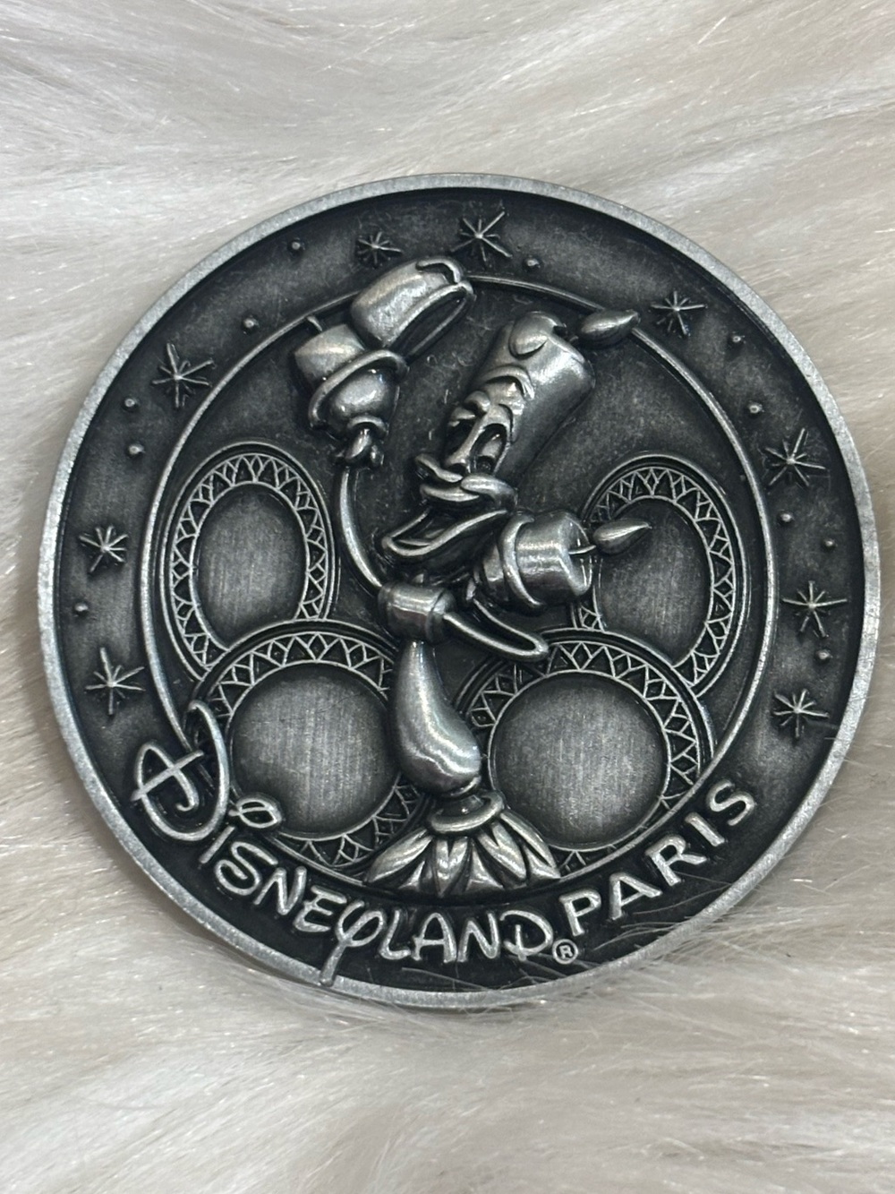 Disneyland Resort Paris "Lumiere" Medallion Pin - LE150 Medallion